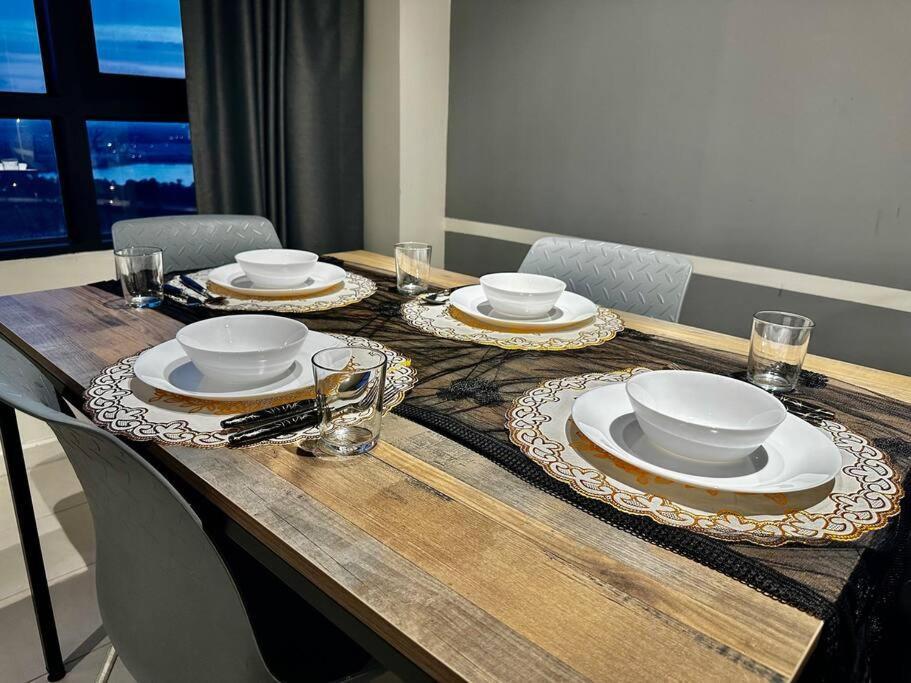 Luxury Stay-Tamarind Suite Cyber ไซเบอร์จายา ภายนอก รูปภาพ